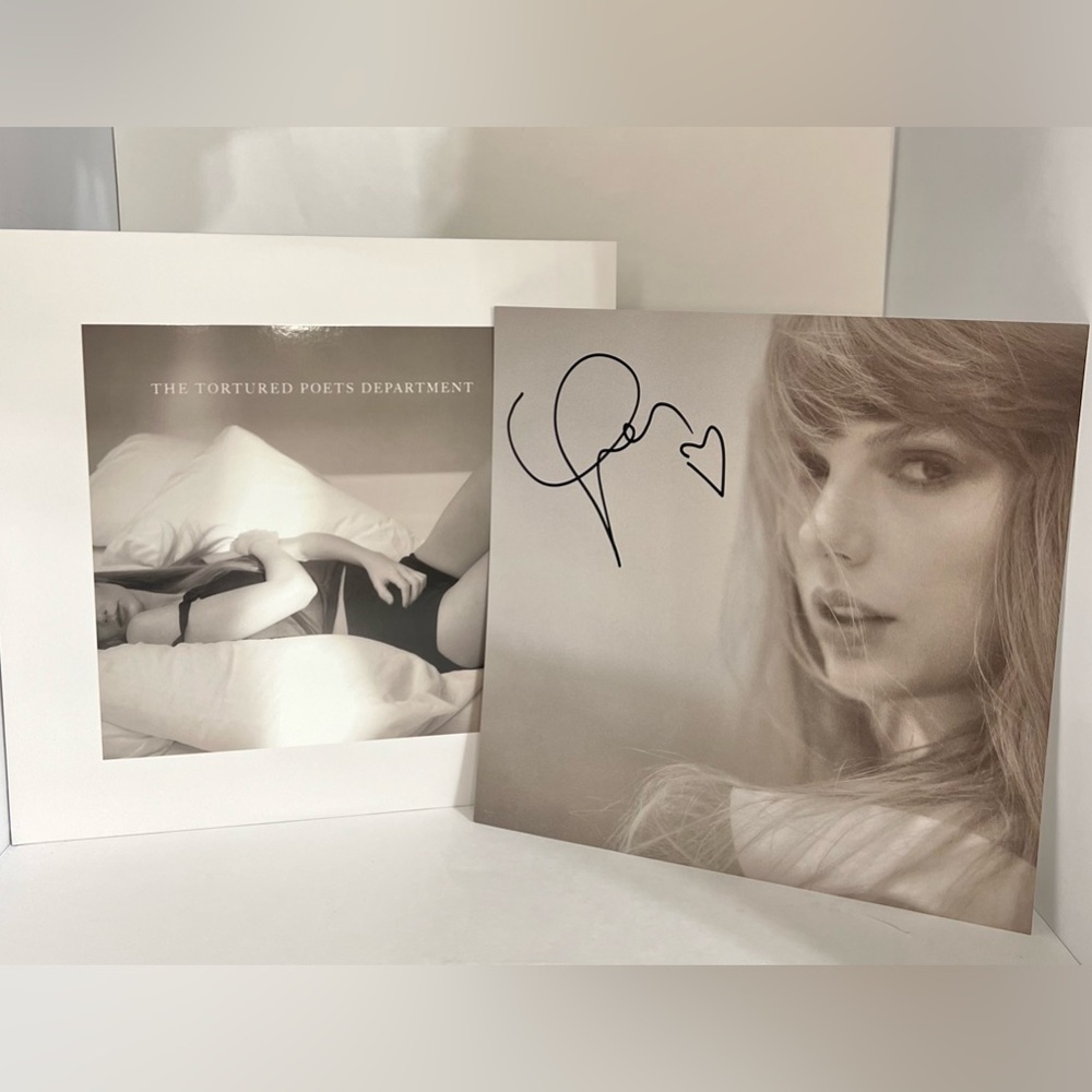 Taylor Swift SIGNED PHOTO INSERT The Tortured Poets Department Vinyl Manuscript - Picture 7 of 9